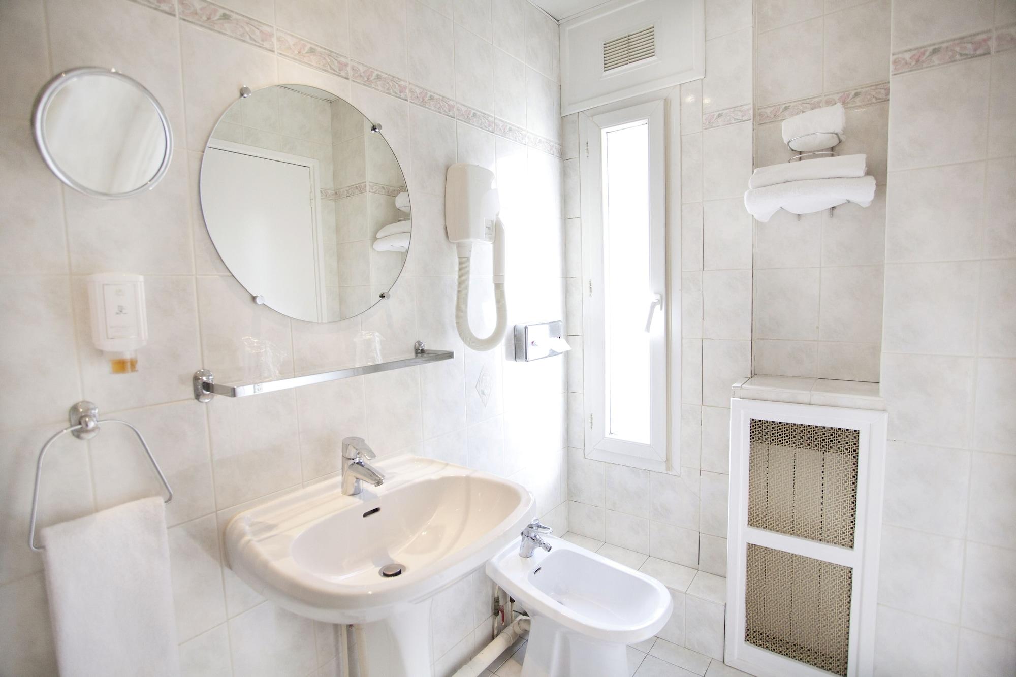 Nadaud Hotel Paris Eksteriør bilde
